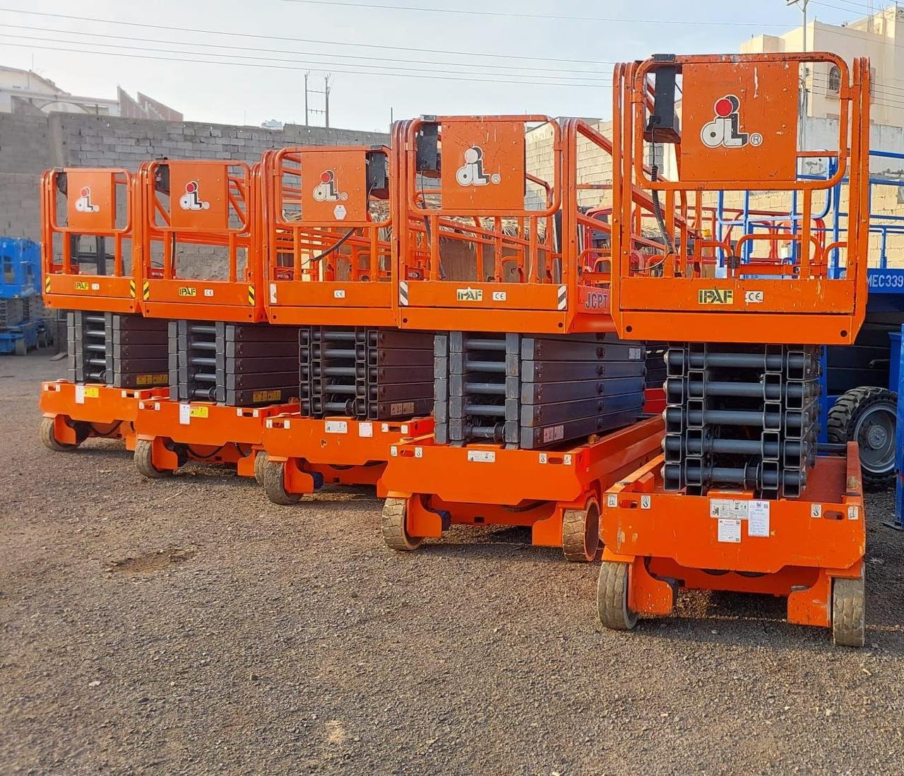 Material handling equipment